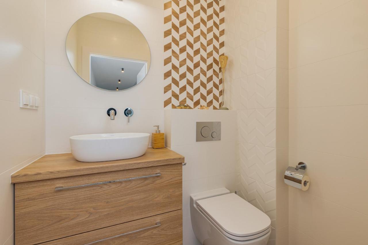 Apartament Sea Waves With Park View By Noclegi Renters Gdansk Exterior photo
